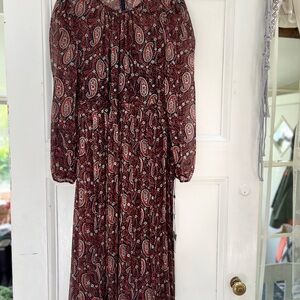 Elegant Paisley Print Dress